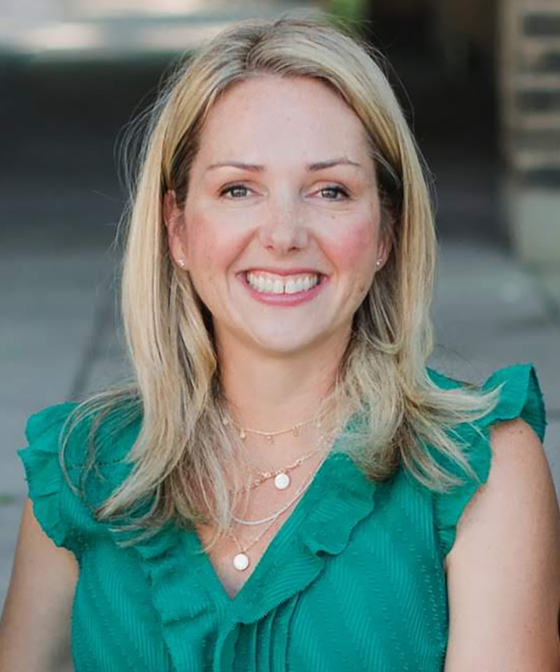 Dr. Julie L Preston D.C, Lic.